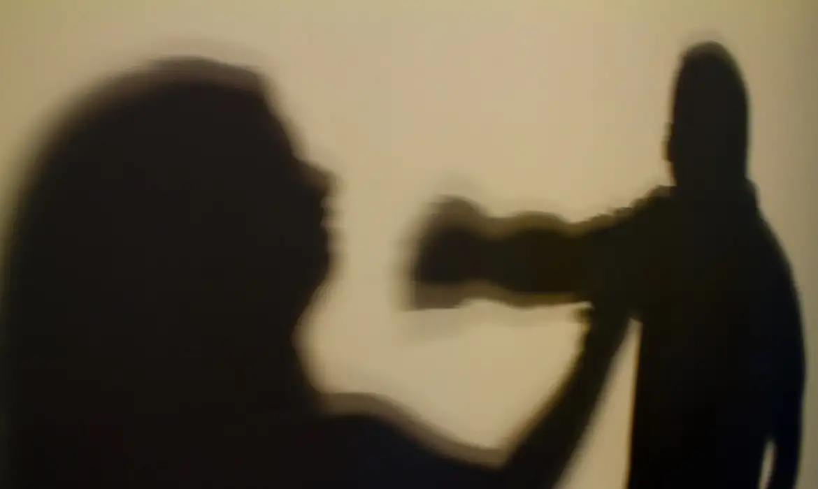 80BoW00W-violencia_contra_a_mulher-1 80BoW00W-violencia_contra_a_mulher-1