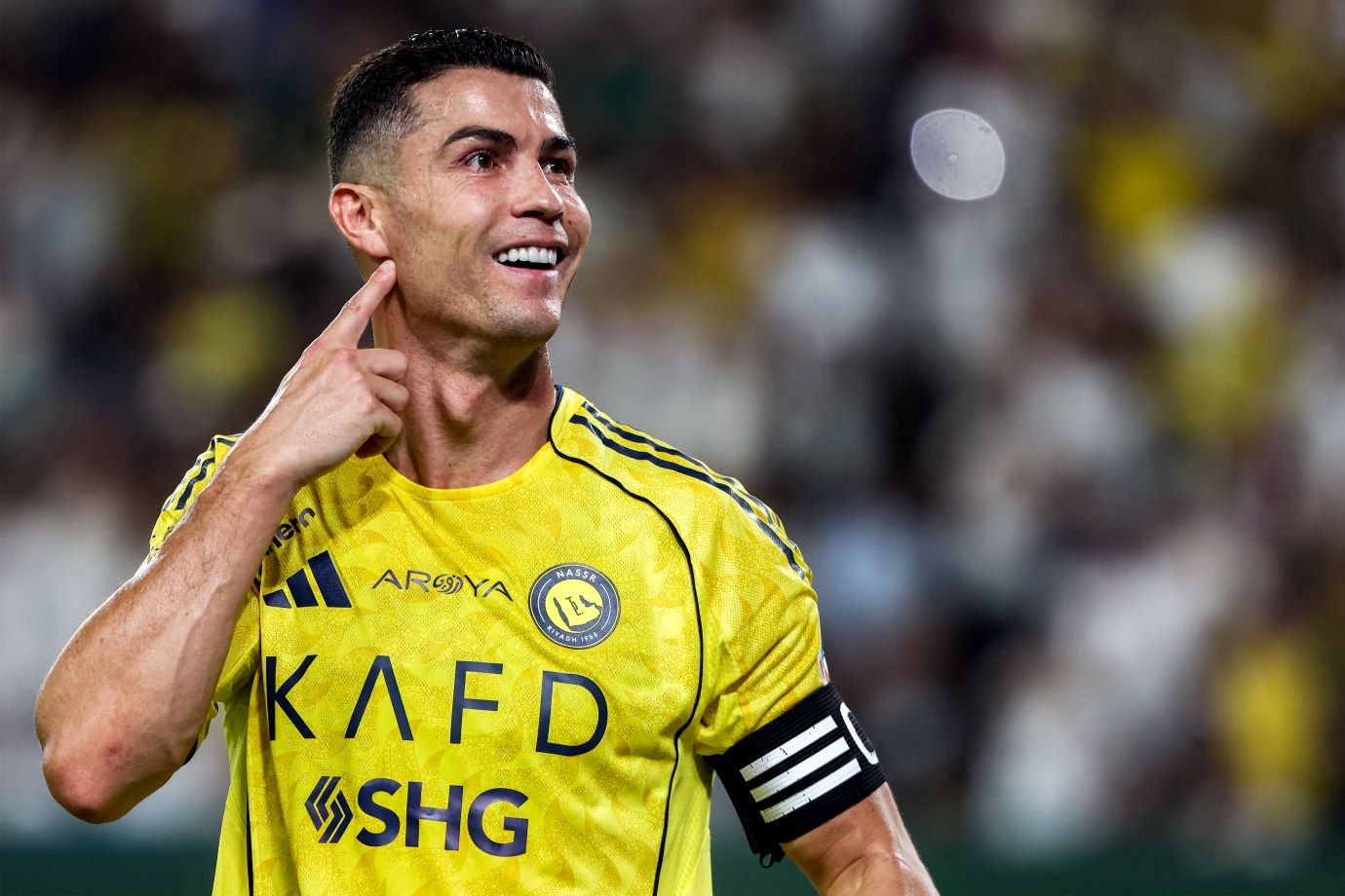 cristiano-ronaldo-bilionario cristiano-ronaldo-bilionario