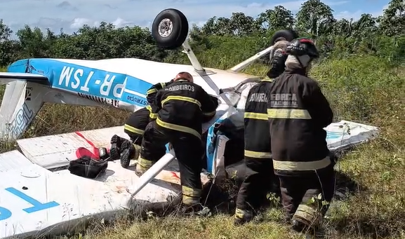 queda-aviao-aeroclube-Manaus