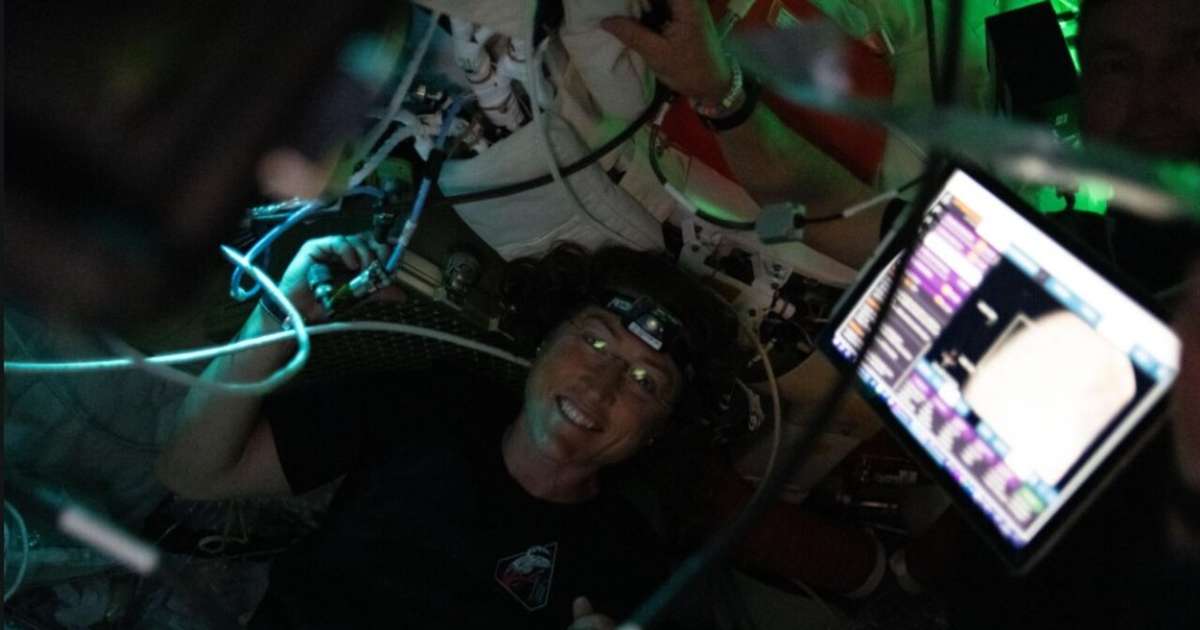 A trajetória de Christina Koch até a missão Artemis II não foi apenas científica, foi também profundamente pessoal Imagem gerada por inteligência artificial