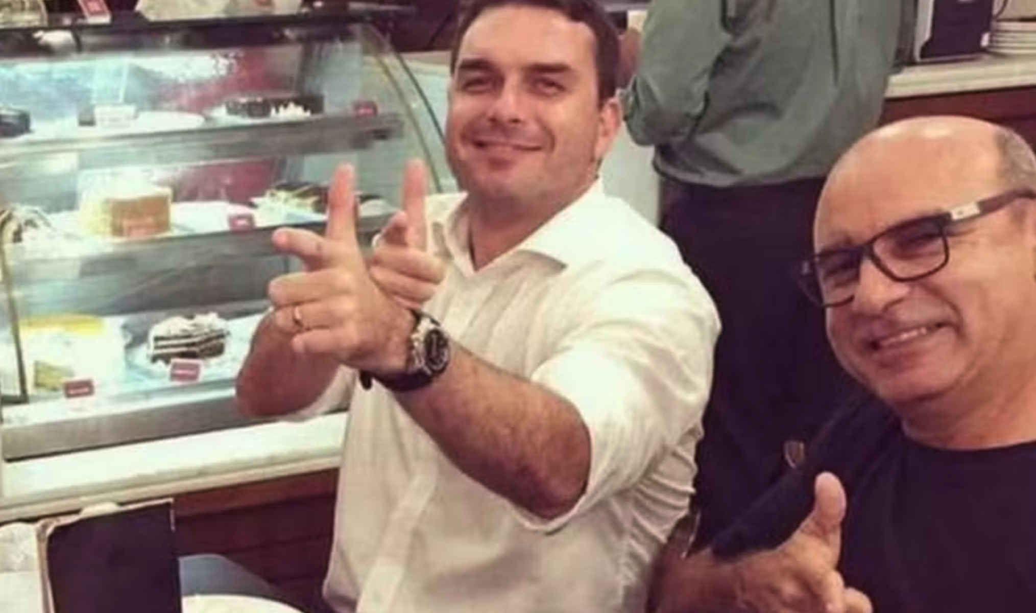 Fabrício Queiroz permanece em cargo público em reduto bolsonarista Fabrício Queiroz permanece em cargo público em reduto bolsonarista