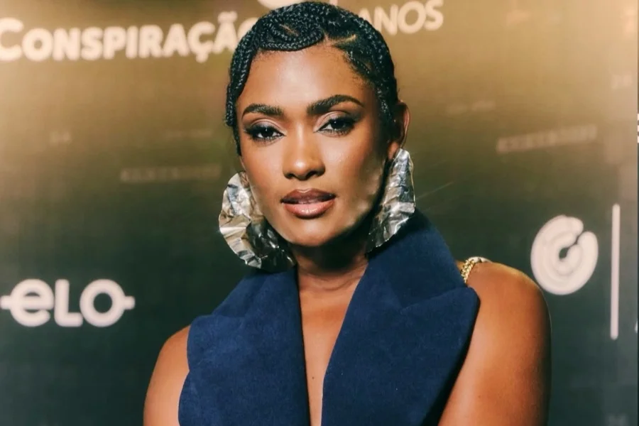 Erika Januza é internada às pressas no Rio de Janeiro; entenda a situação da atriz