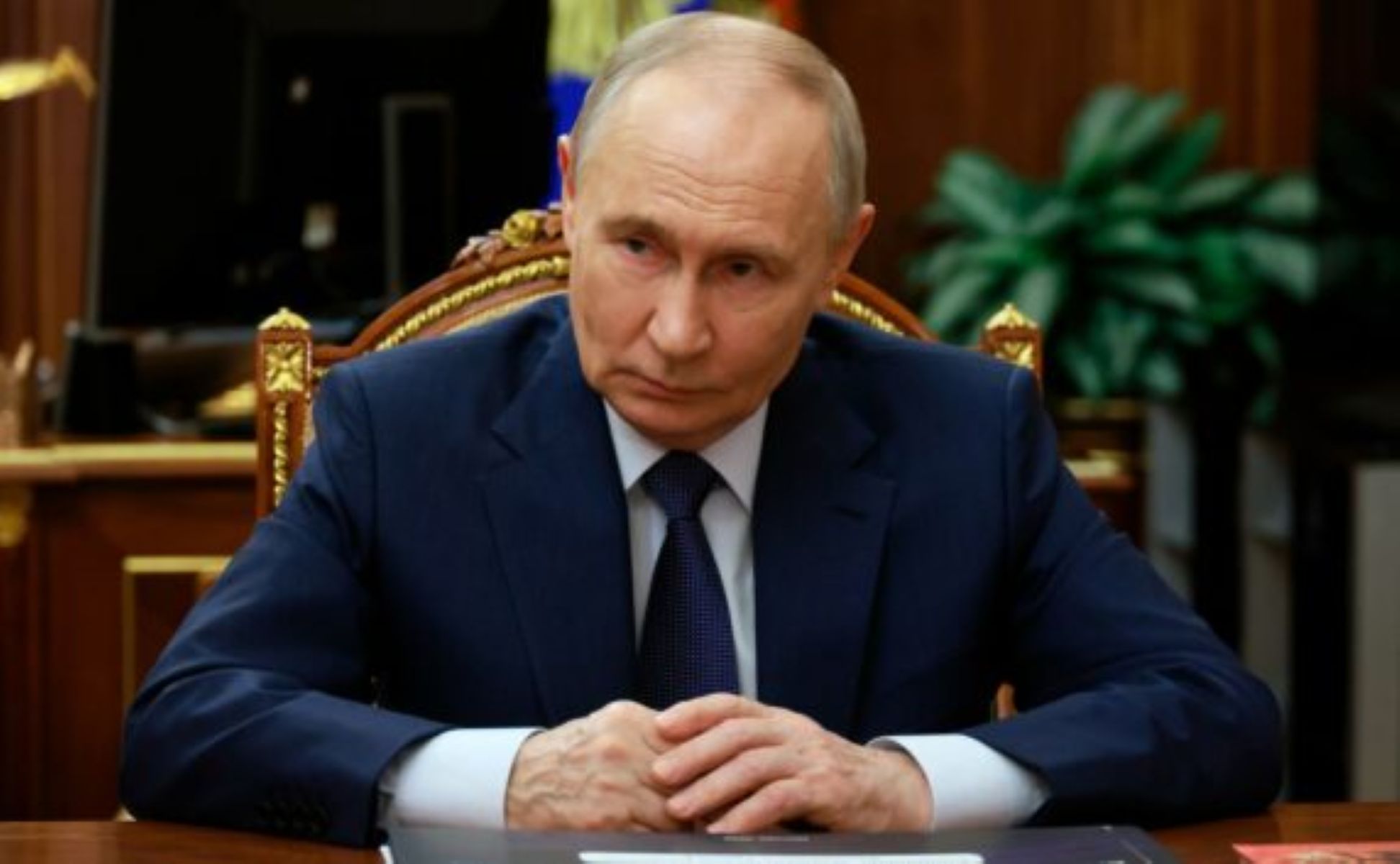 Rússia aprova lei que permite proteção armada a cidadãos em tribunais estrangeiros Rússia aprova lei que permite proteção armada a cidadãos em tribunais estrangeiros